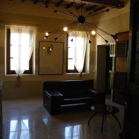 Room And Breakfast Torre 3* Felino